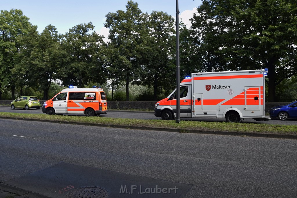 VU LKW PKW Koeln Riehl An der Schanz P06.JPG - Miklos Laubert